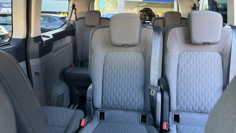 Ford Tourneo Custom 340 L1 Petrol Fwd 2.5 PHEV 232ps H1 Active 8 seater Auto